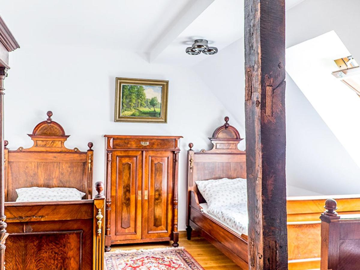 Dwor Gogolewo Nad Warta Bed & Breakfast Ksiaz Wielkopolski Eksteriør bilde