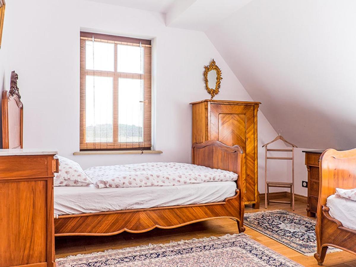 Dwor Gogolewo Nad Warta Bed & Breakfast Ksiaz Wielkopolski Eksteriør bilde