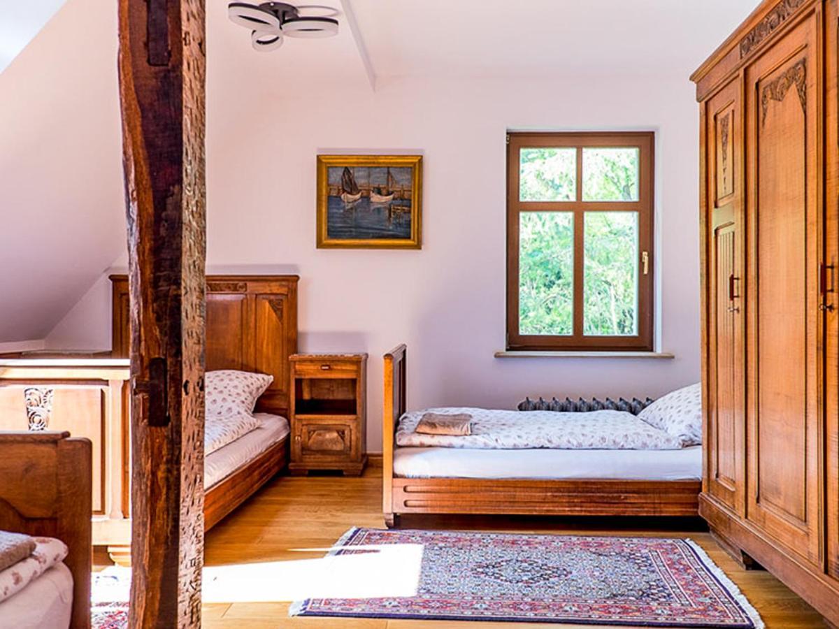 Dwor Gogolewo Nad Warta Bed & Breakfast Ksiaz Wielkopolski Eksteriør bilde