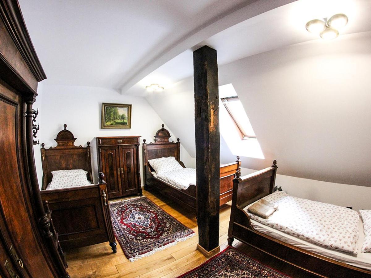 Dwor Gogolewo Nad Warta Bed & Breakfast Ksiaz Wielkopolski Eksteriør bilde
