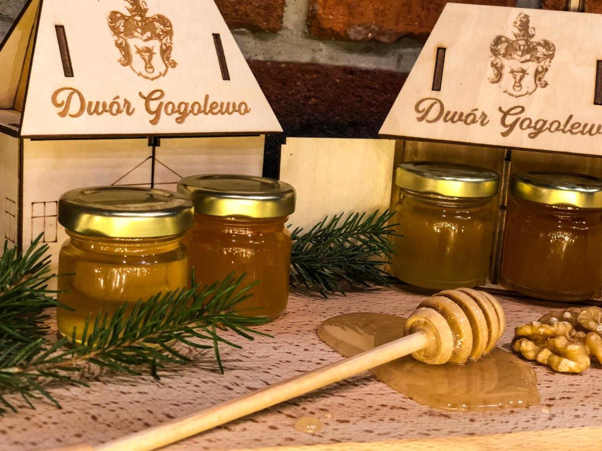 Dwor Gogolewo Nad Warta Bed & Breakfast Ksiaz Wielkopolski Eksteriør bilde