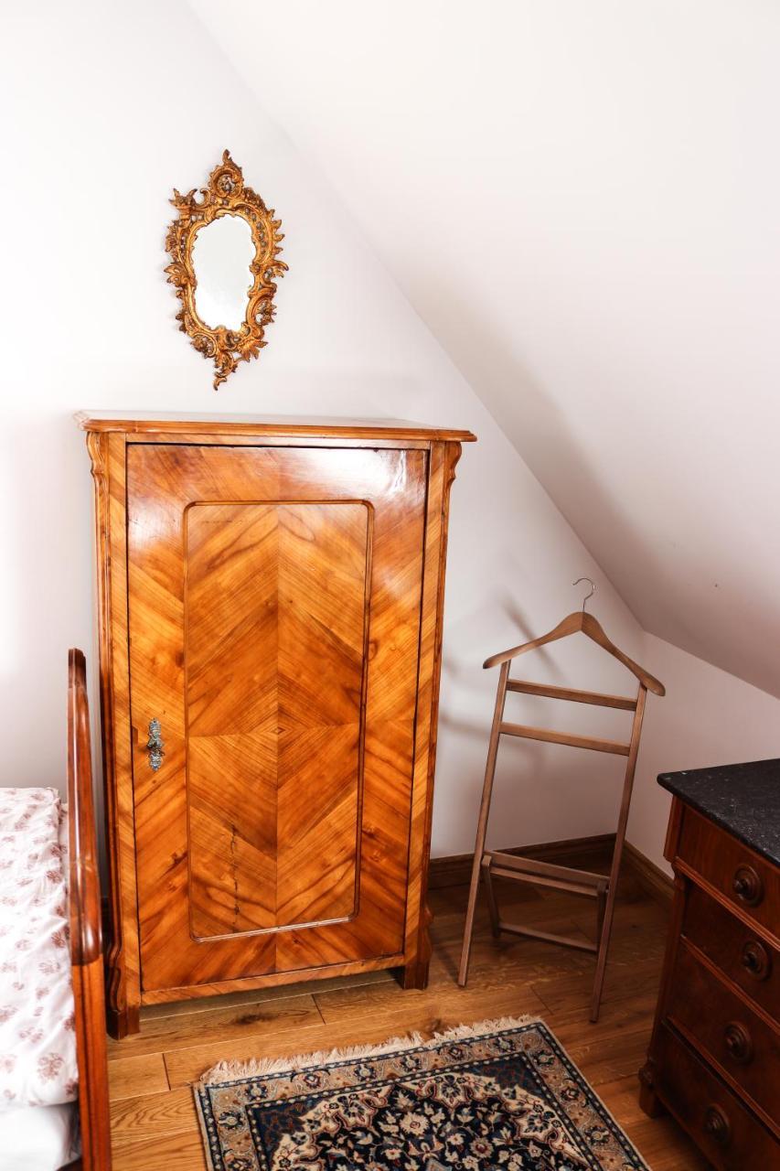 Dwor Gogolewo Nad Warta Bed & Breakfast Ksiaz Wielkopolski Eksteriør bilde